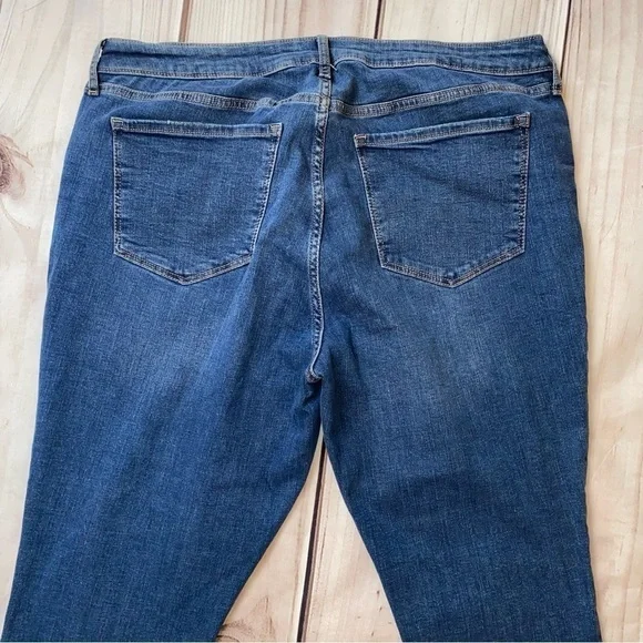 Old Navy High Rise Rockstar super skinny distressed jeans EUC - Picture 7 of 7